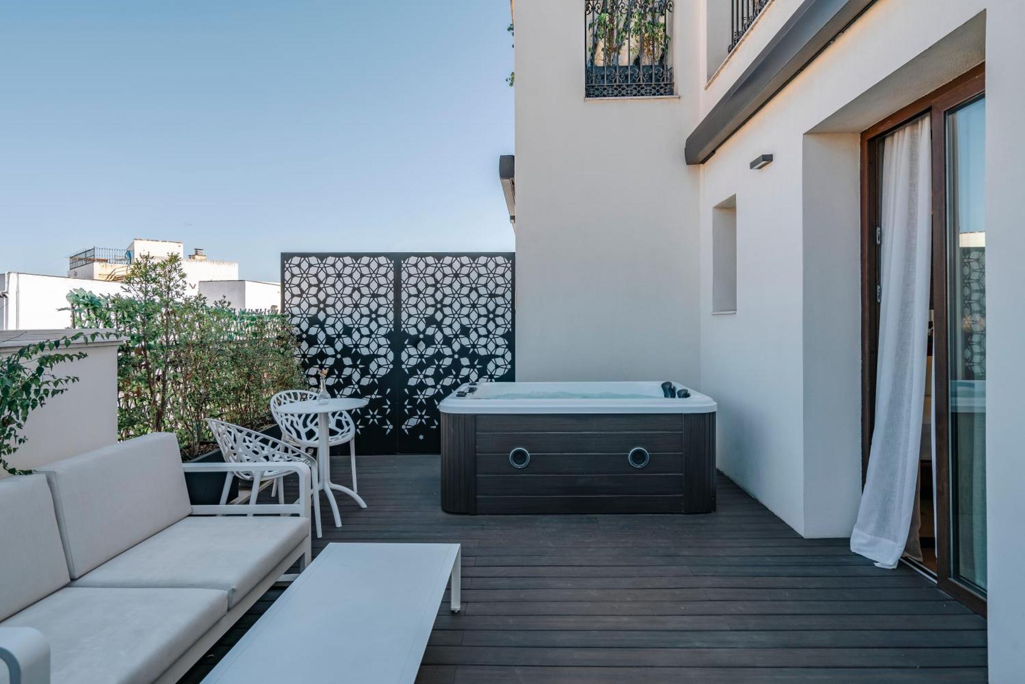 Vincci Seleccion Unuk 5 Gl Hotel Seville Exterior photo